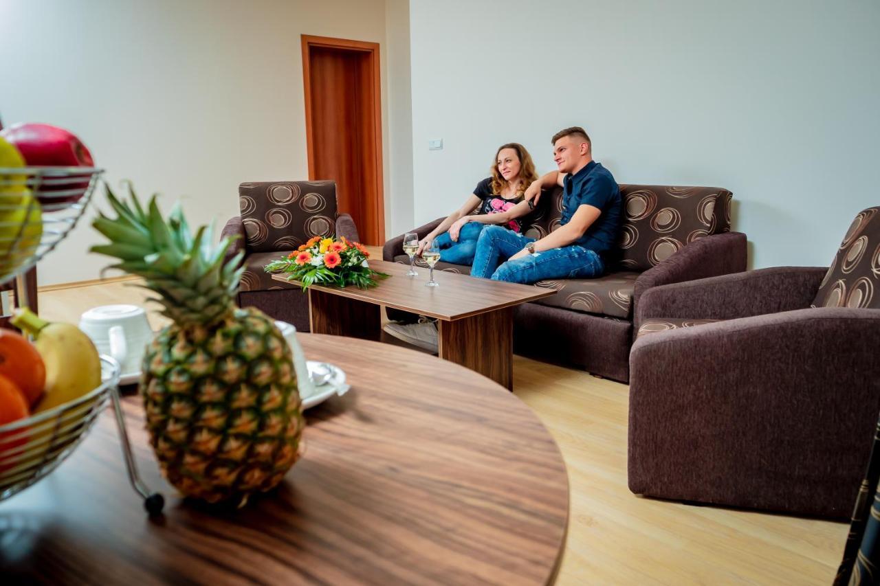 Apart Hotel Sirona Bansko Esterno foto